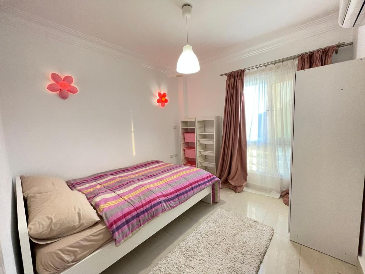 Appartement Well-furnished 2 Bedroom -شقة فندقيه للايجار مدينتي